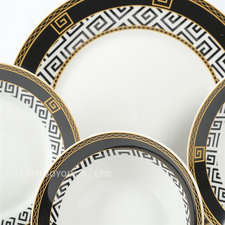 24-Piece Dinner Set