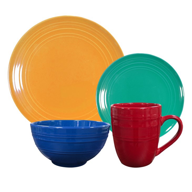 Set de cină glazurată de culoare