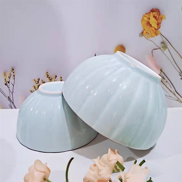05(001)